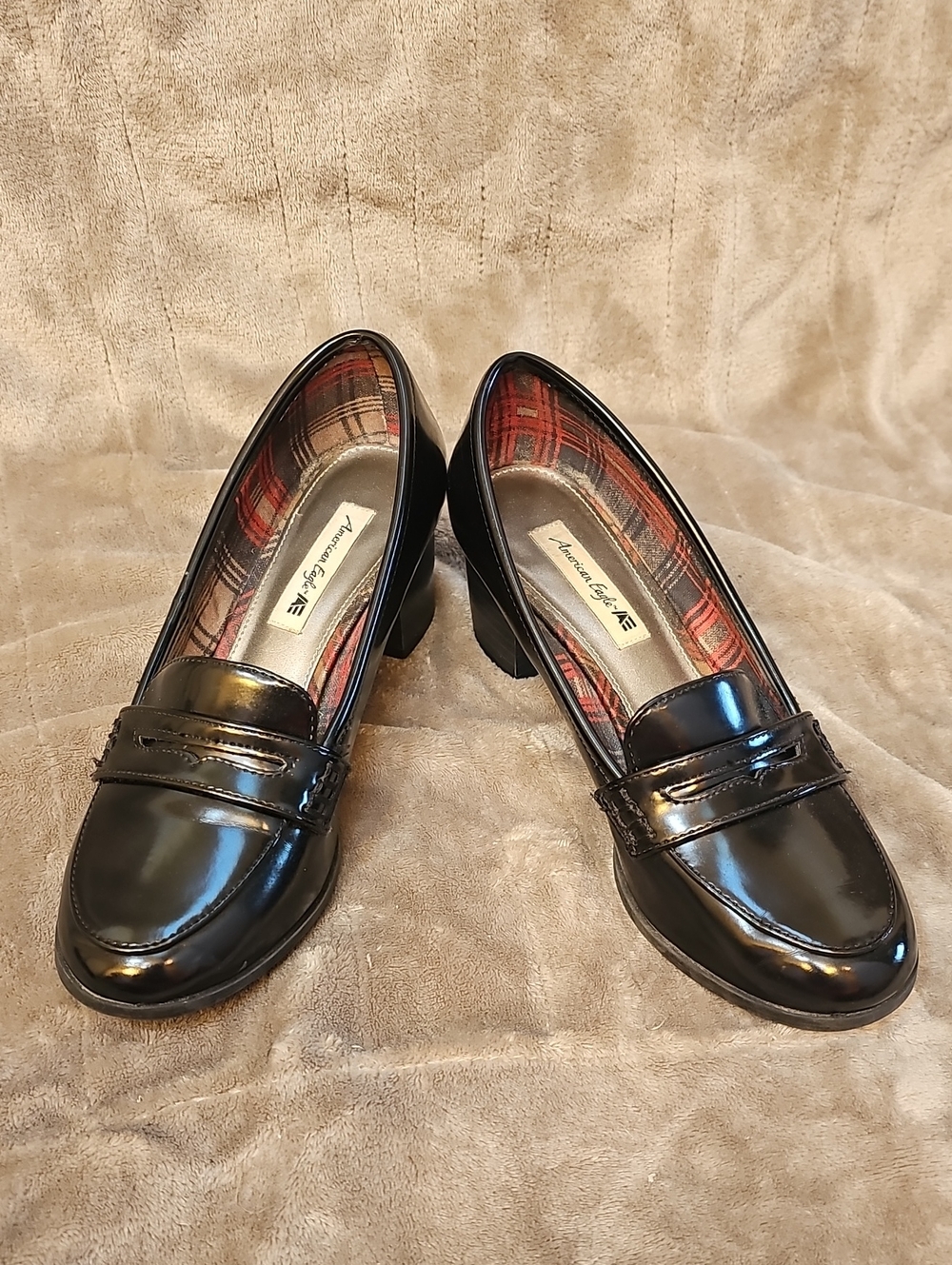 Y2k American Eagle AE Shiny Patent Black Block Heel Loafer w Red Plaid Lining